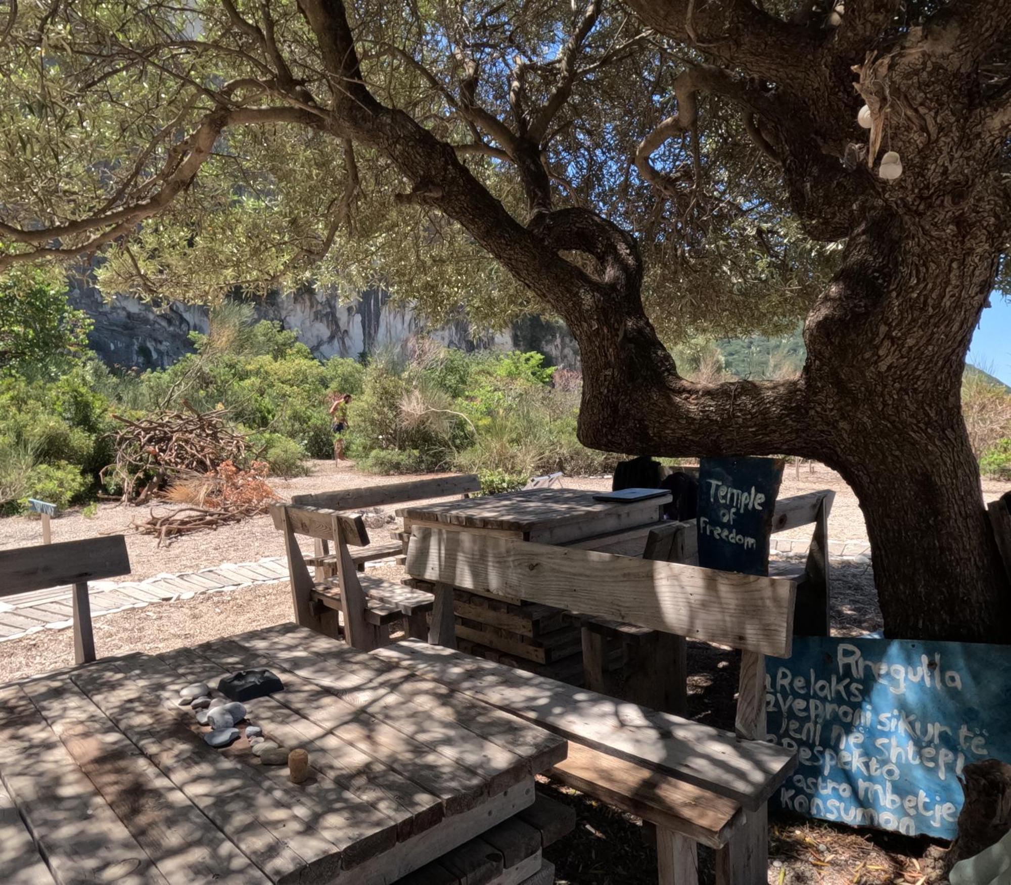 Lost Paradise Eco Camping Himarë Exterior foto